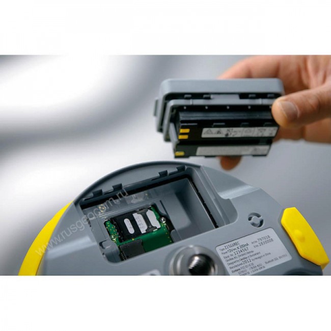 GPS/GNSS приёмник GeoMax Zenith25 PRO (GSM) GPS/GNSS приёмник GeoMax Zenith25 PRO (GSM)